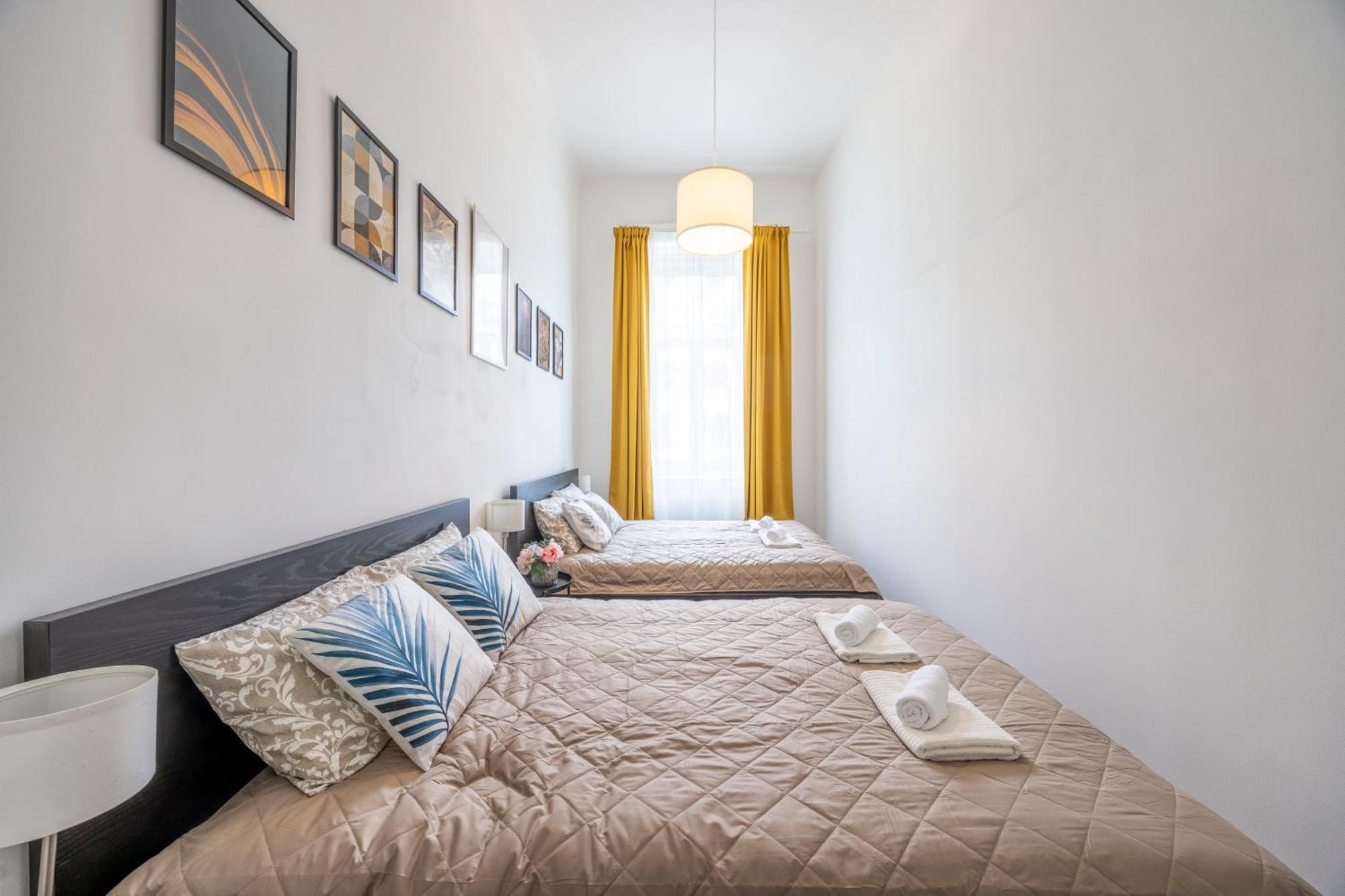 Spacious Cozy Home With 4Bedroom In The Heart Of Bp 부다페스트 외부 사진